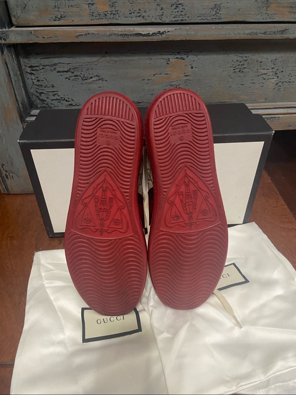Gucci Beige GG Supreme Sneakers with Red Sole and Navy/Red Web Stripe - Picture 4 of 8